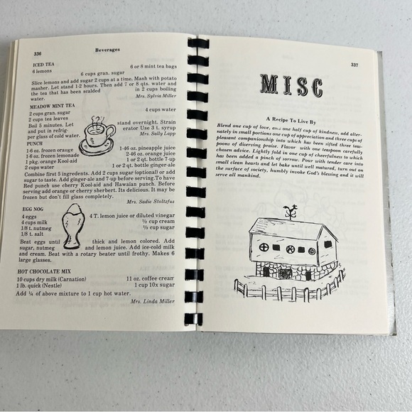 Vintage Lancaster County Amish Cookbook Pennsylvania Dutch Recipe 1982 Cook Book - Picture 11 of 11